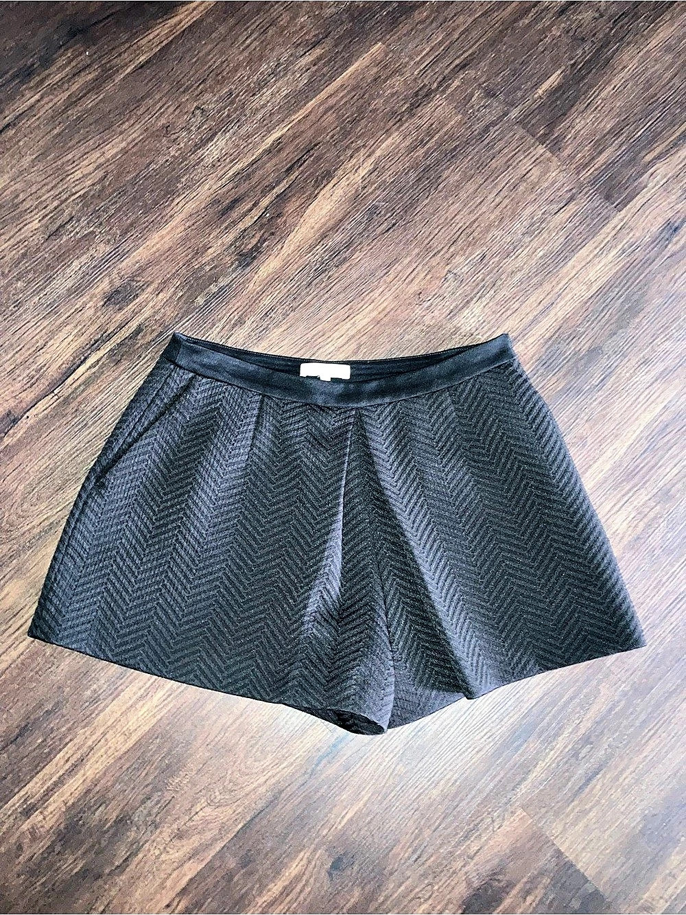 Sandro women’s Black High Waist Shorts Size 8